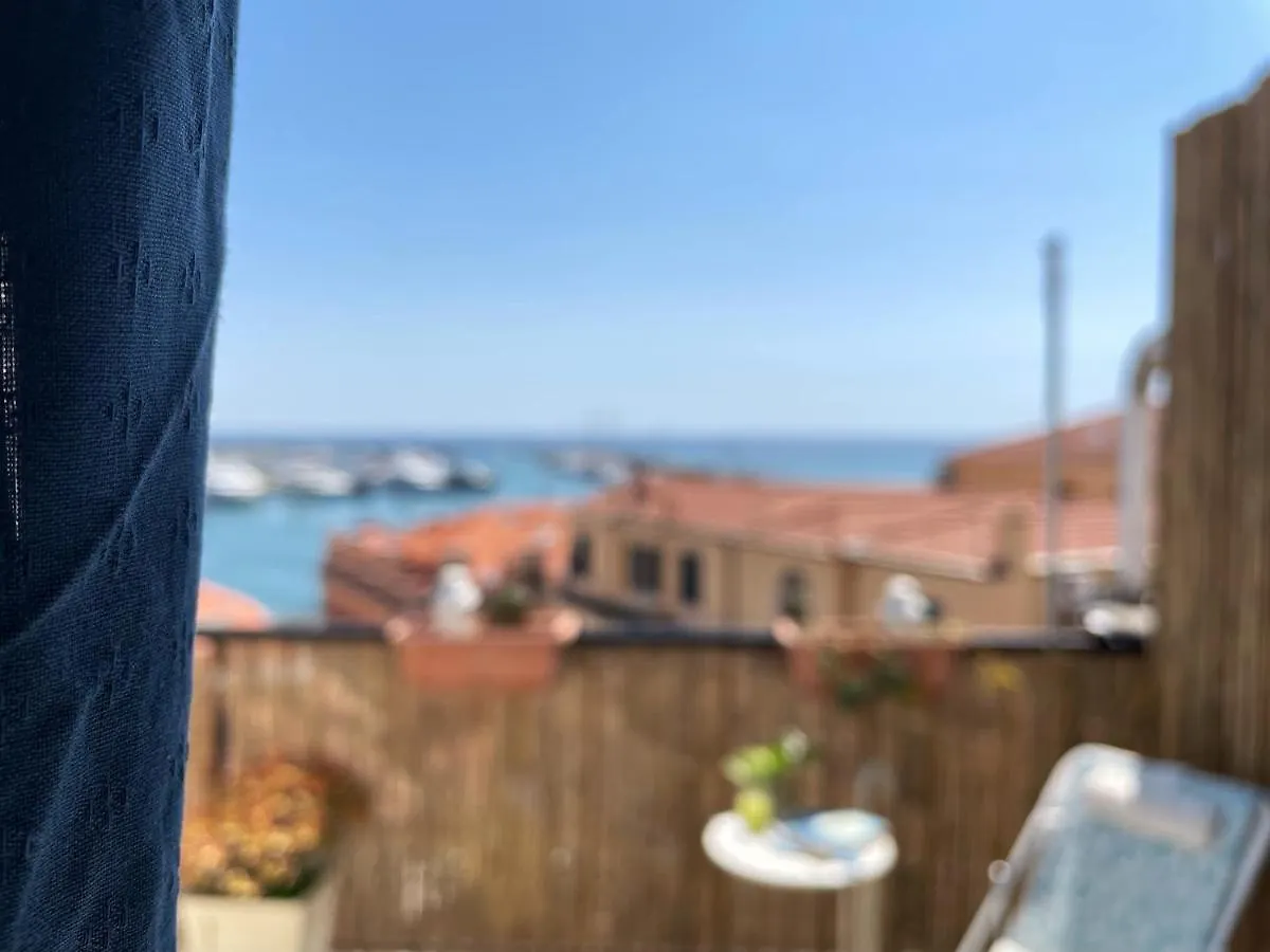 La Casetta Delle Balene Imperia Apartment